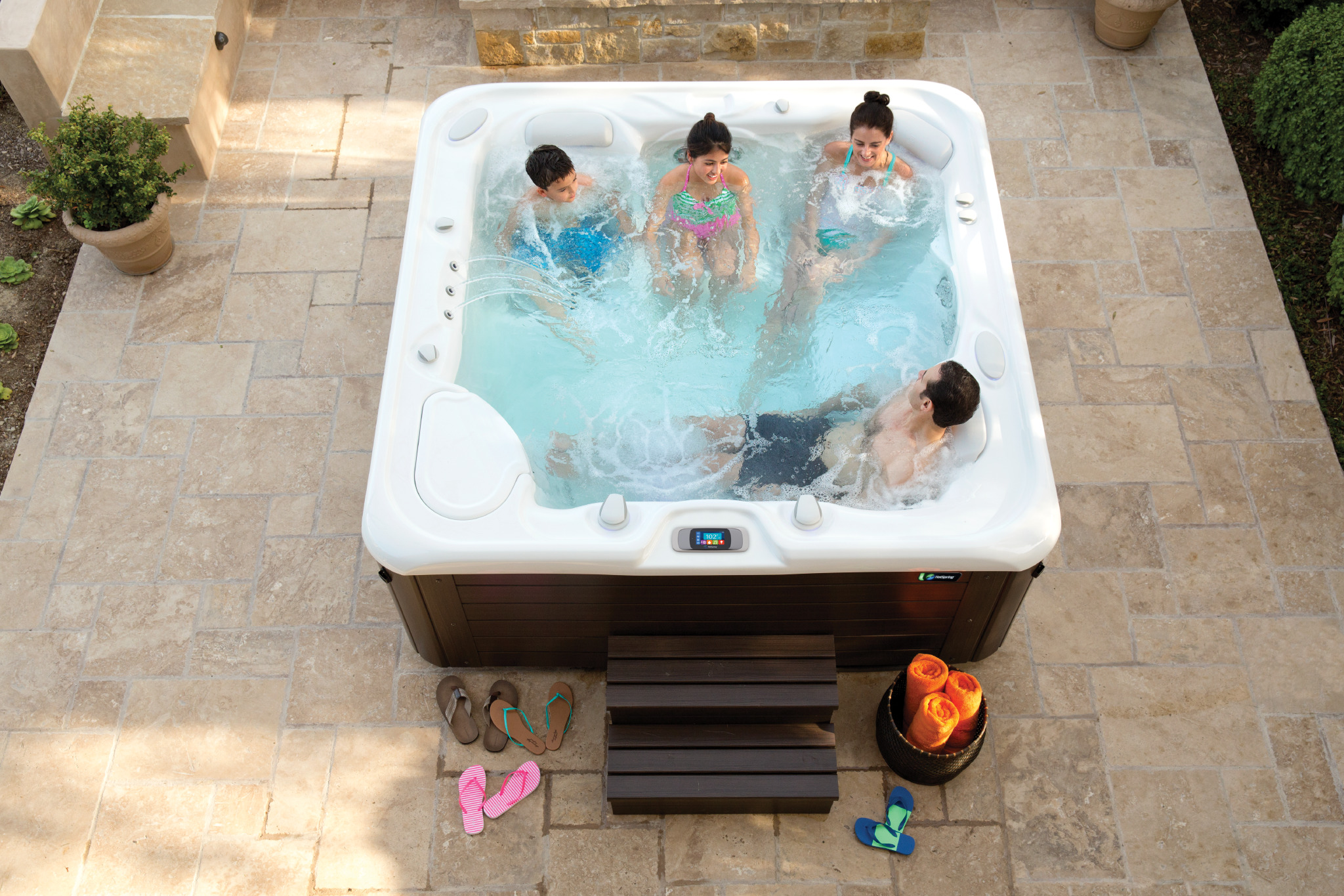 Hot Tubs brands that are Perfect for Families